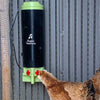 Abreuvoir chauffant a poule avec tetine horizontale plumes champetres
